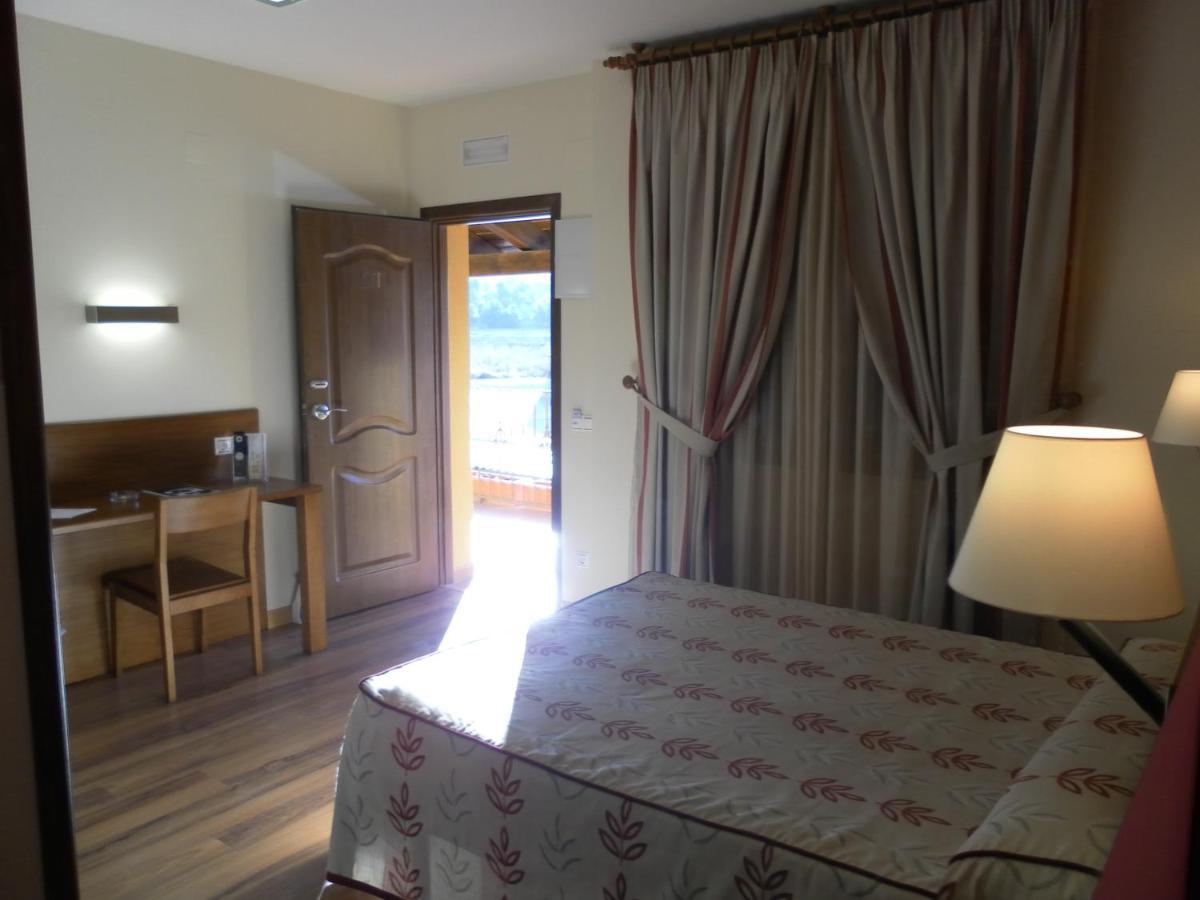 Hotel Milagros Rio Riaza Dış mekan fotoğraf