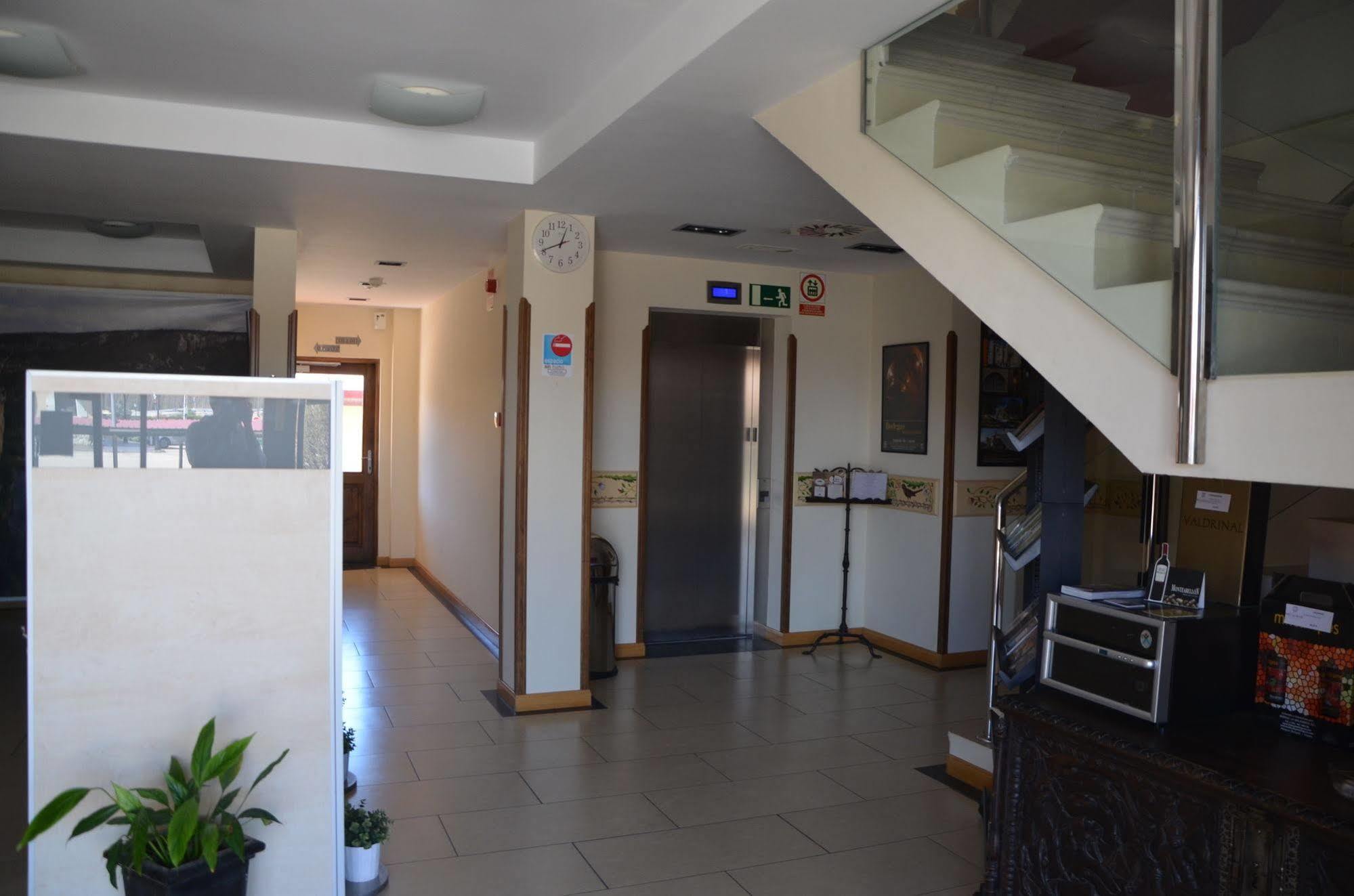 Hotel Milagros Rio Riaza Dış mekan fotoğraf